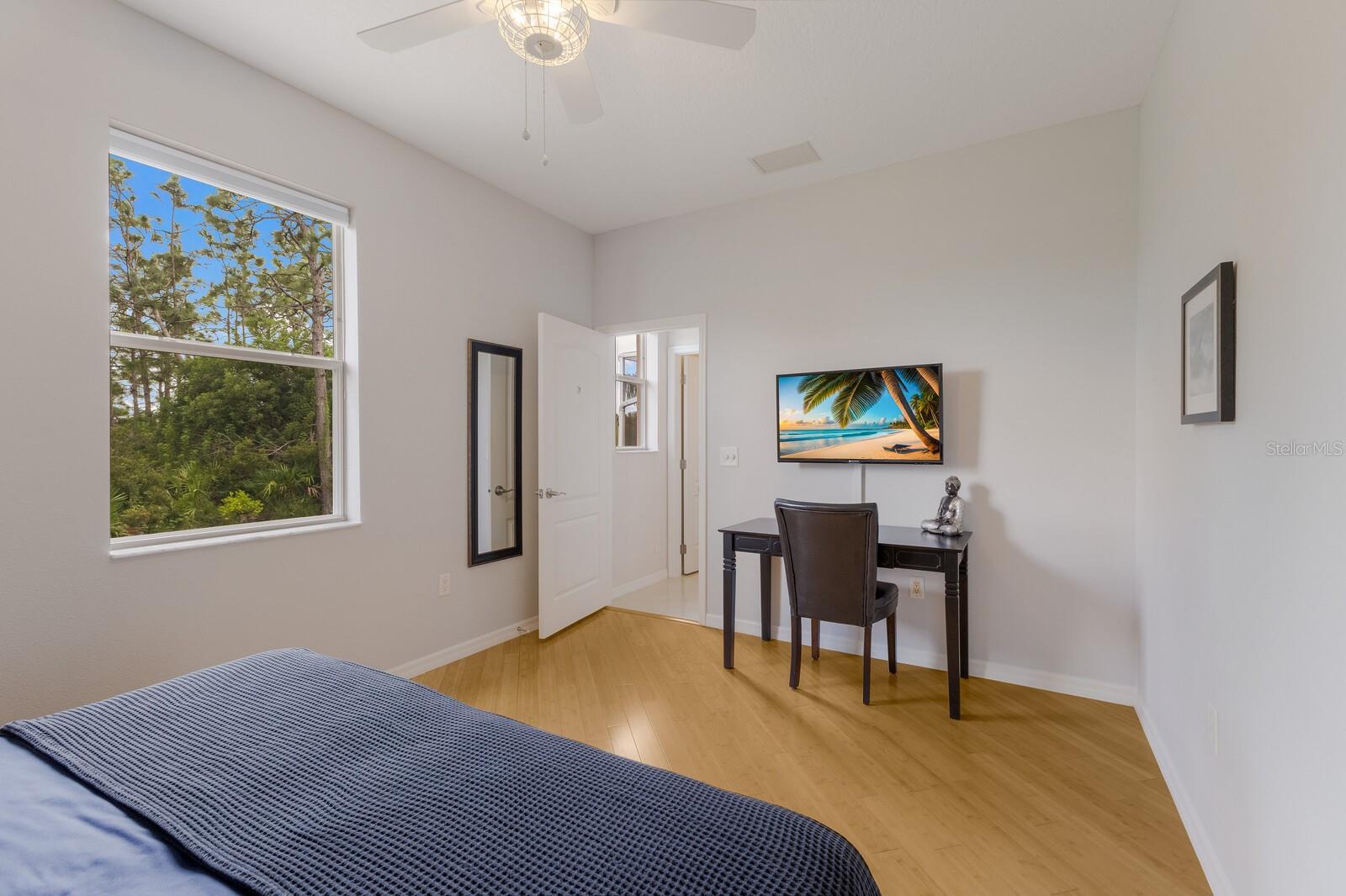 Image 33 of 56 For 25906 83rd Avenue E