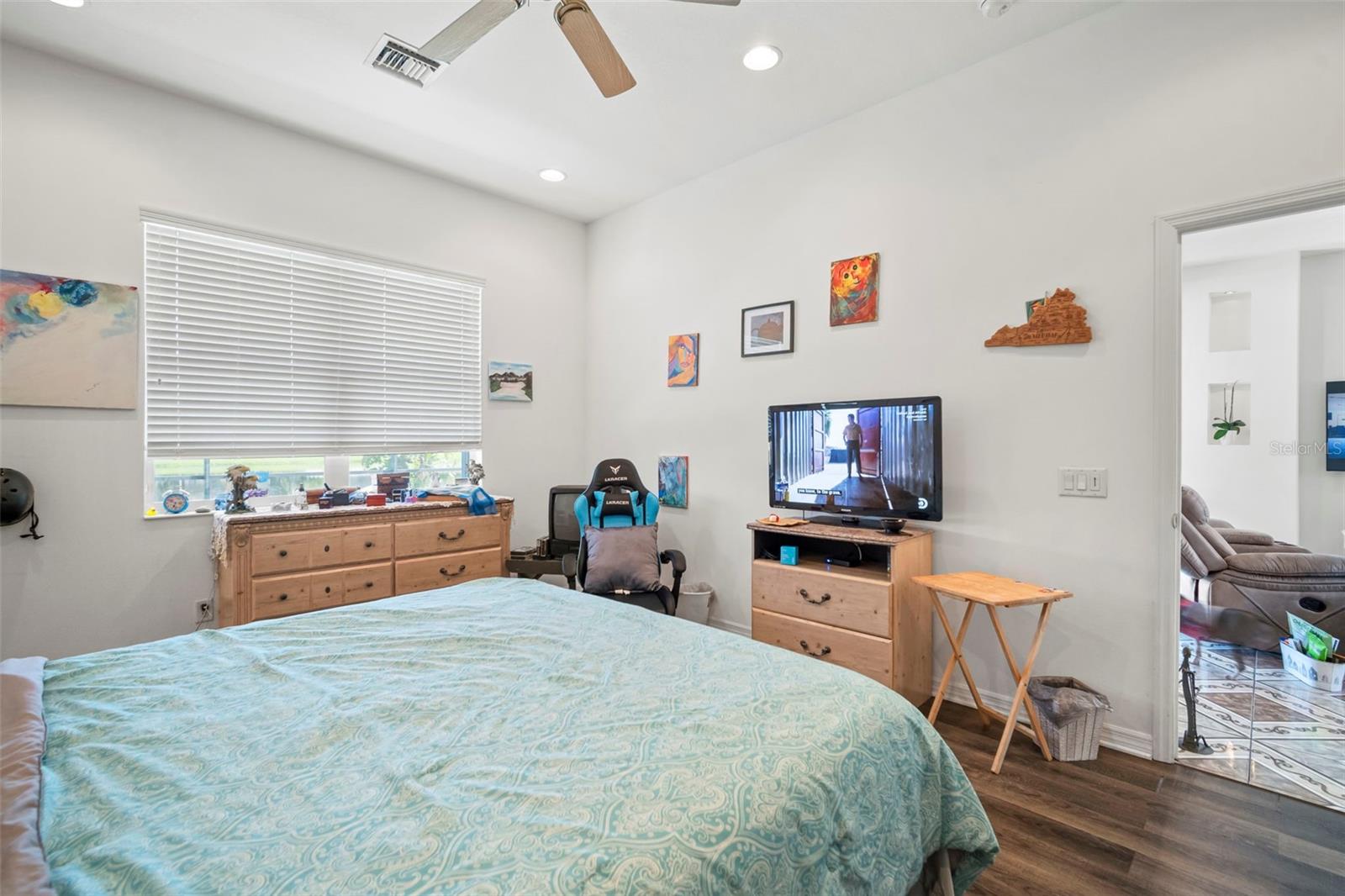 Image 24 of 33 For 12738 24th Street Circle E