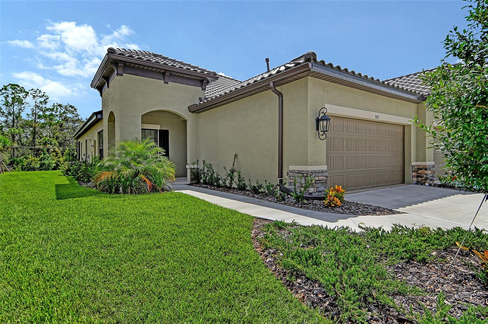 Details for 308 Altamura Circle, NOKOMIS, FL 34275