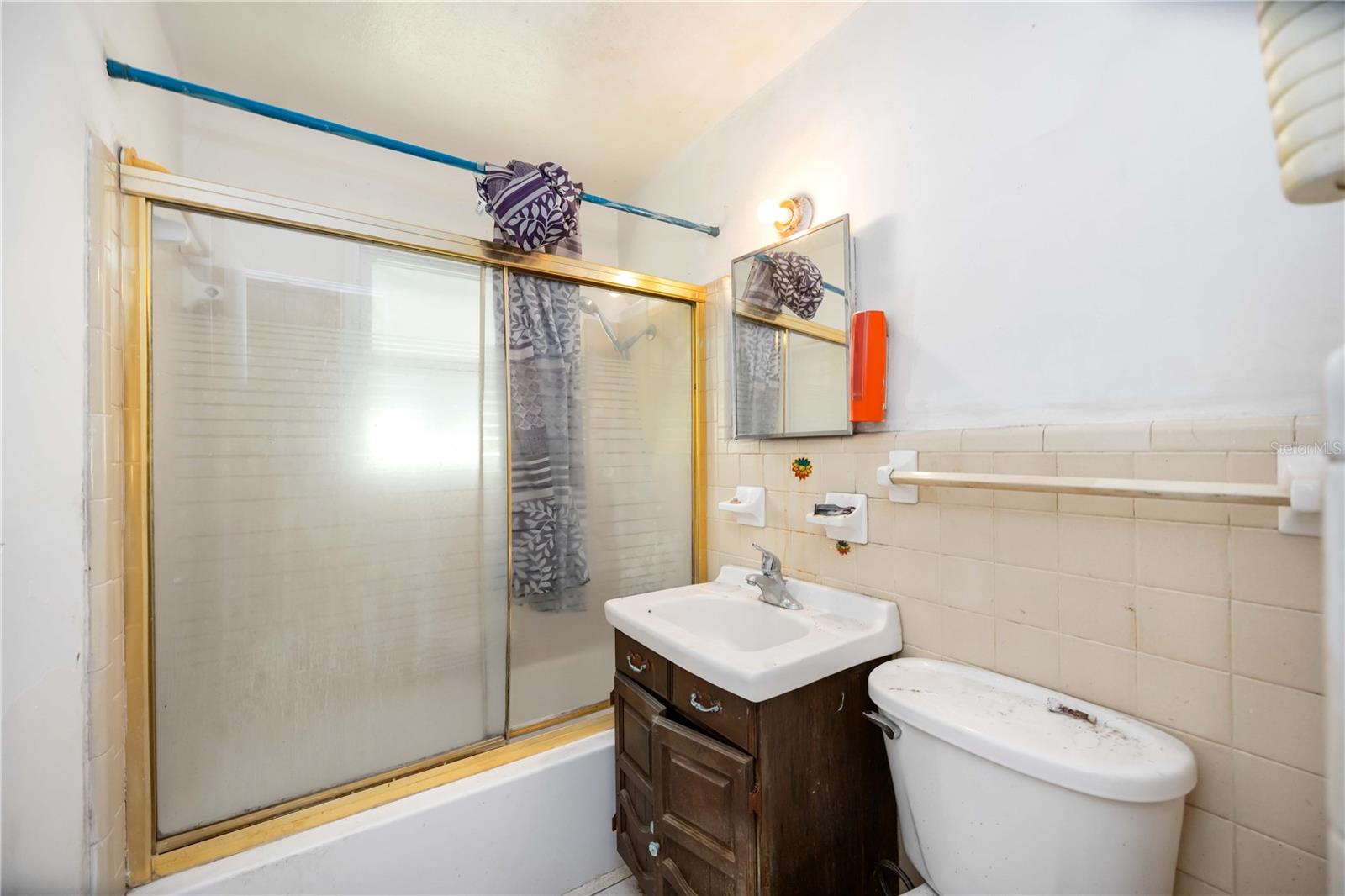 Image 12 of 24 For 2822 Palmadelia Avenue