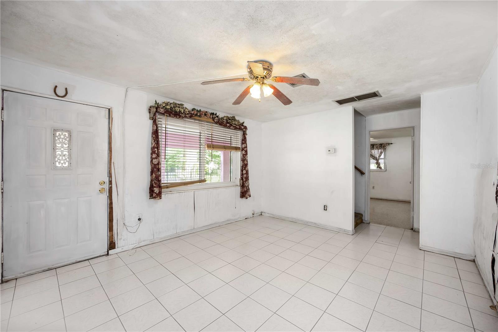 Image 21 of 24 For 2822 Palmadelia Avenue