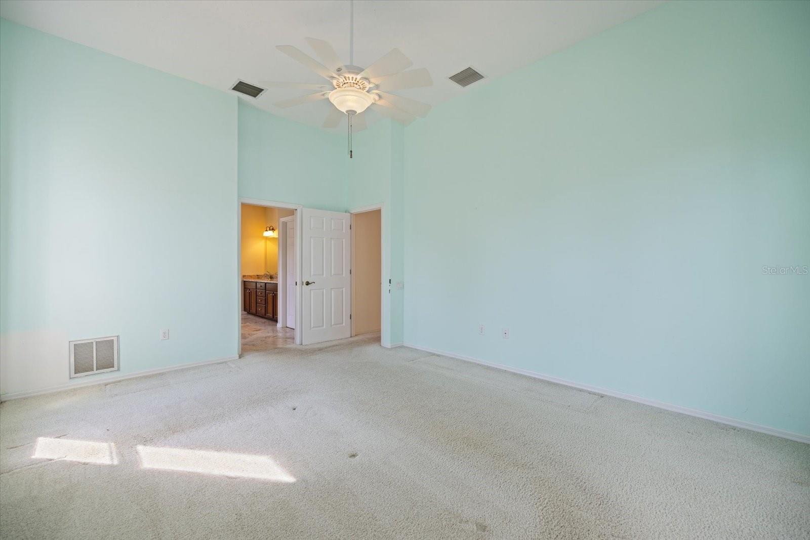 Image 28 of 57 For 4565 Deer Creek Boulevard