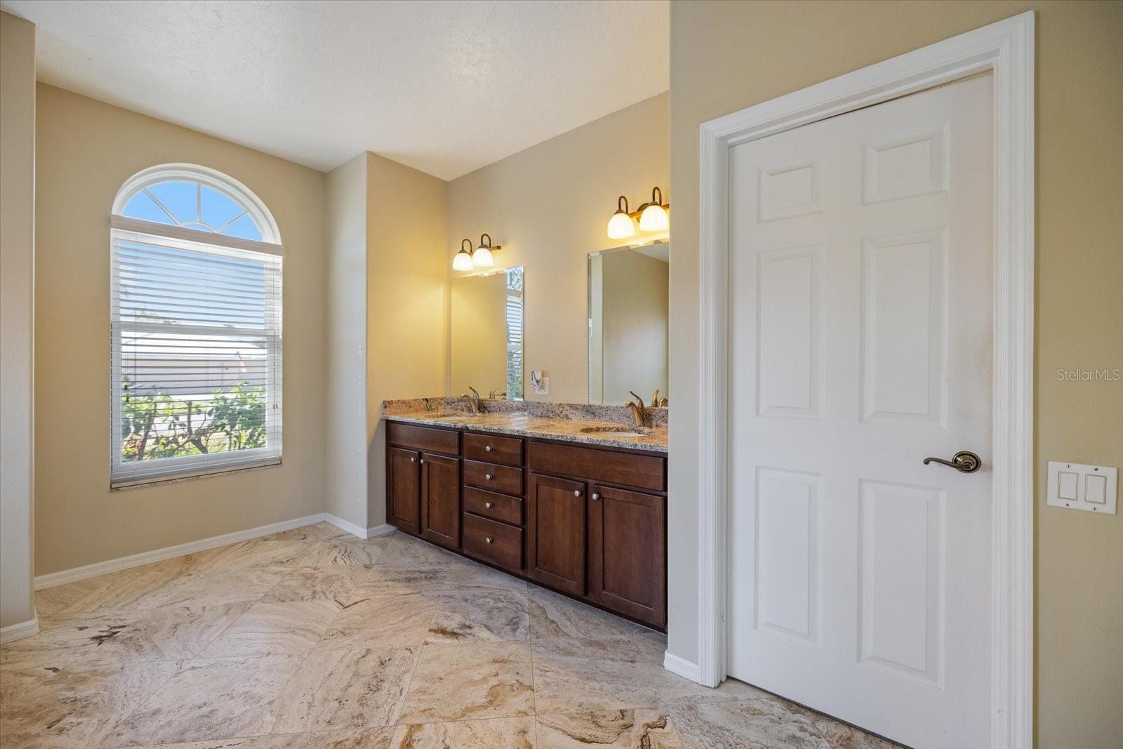 Image 30 of 57 For 4565 Deer Creek Boulevard