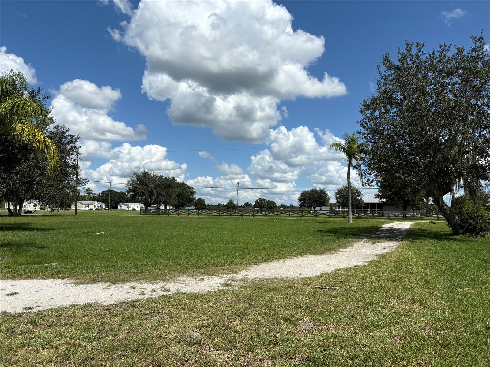 Image 10 of 46 For 10649 Park Avenue