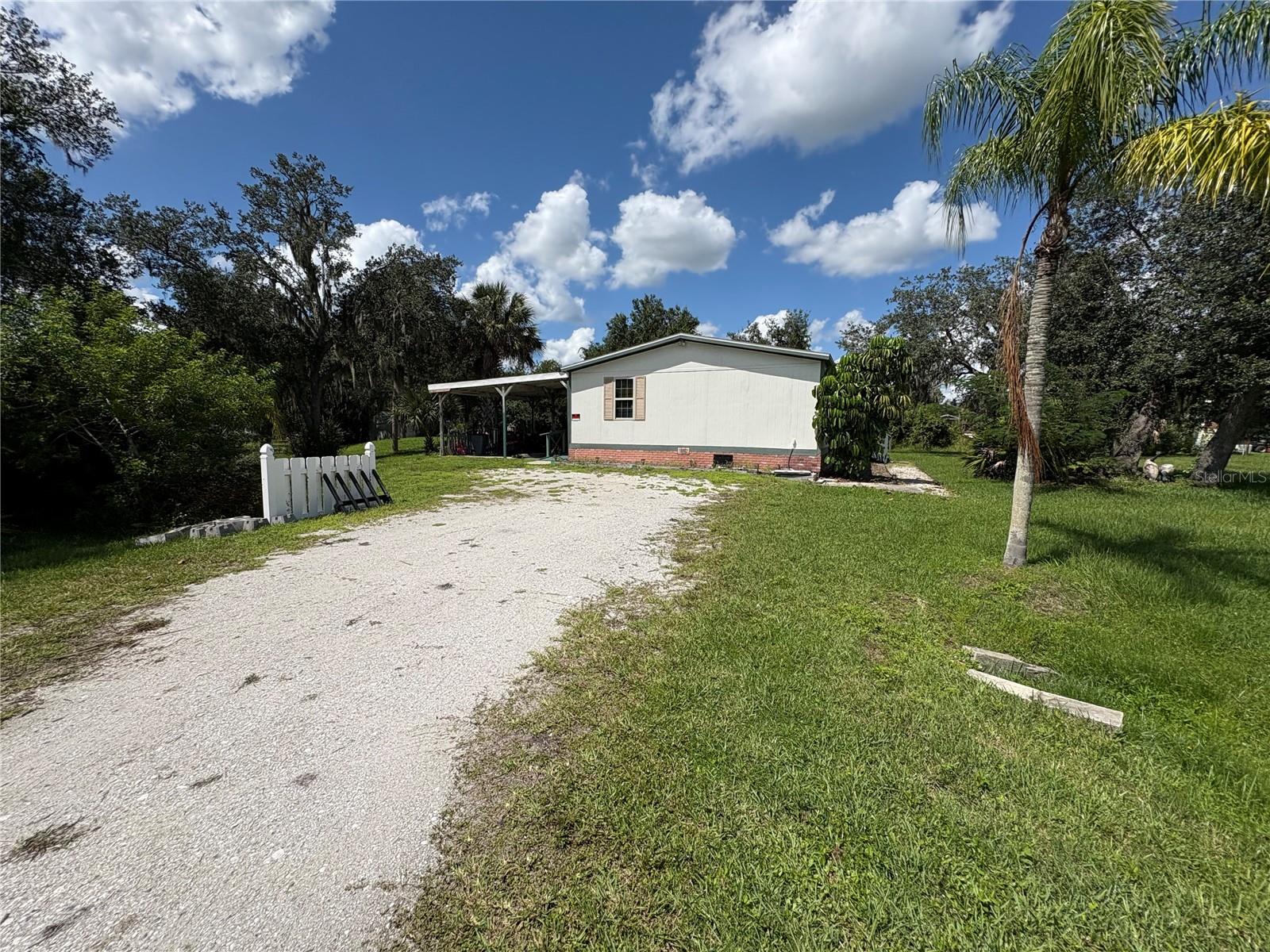 Image 12 of 46 For 10649 Park Avenue