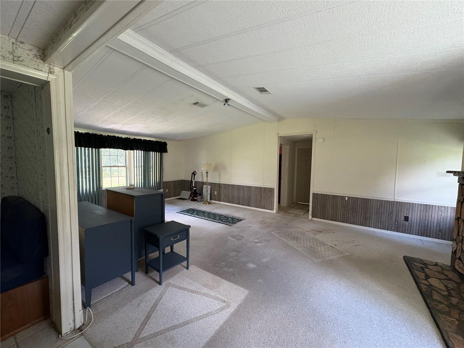 Image 20 of 46 For 10649 Park Avenue