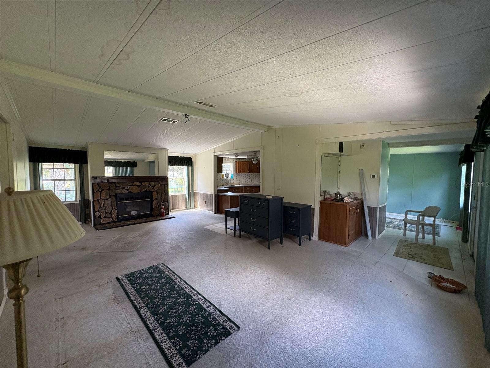 Image 22 of 46 For 10649 Park Avenue