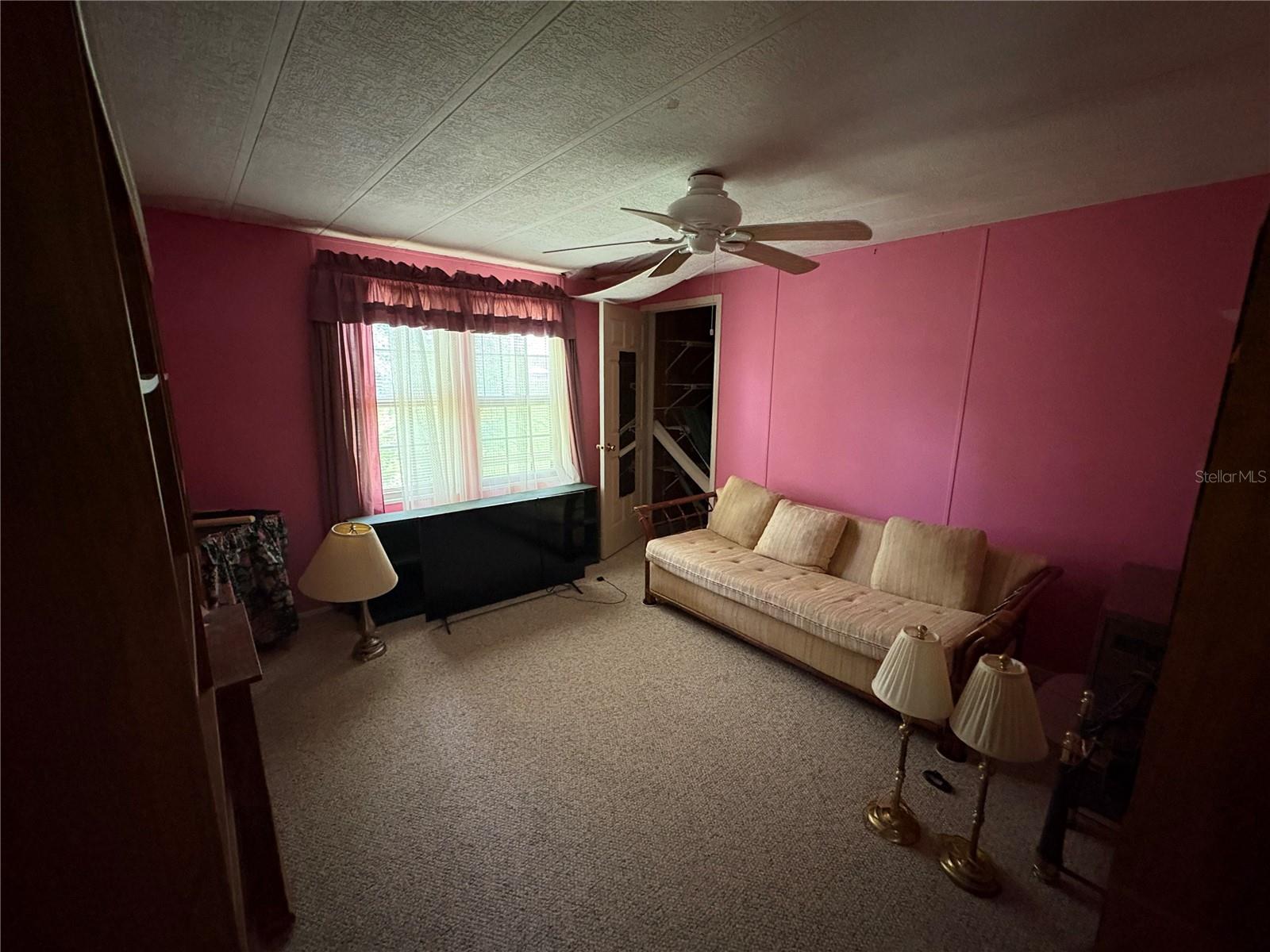 Image 26 of 46 For 10649 Park Avenue