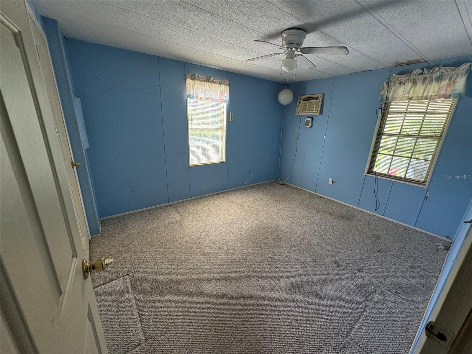 Image 27 of 46 For 10649 Park Avenue