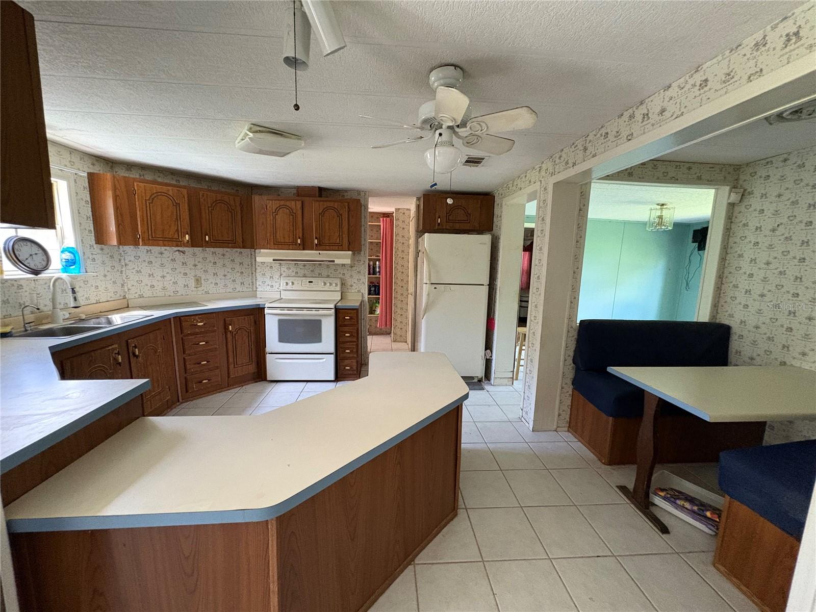 Image 29 of 46 For 10649 Park Avenue