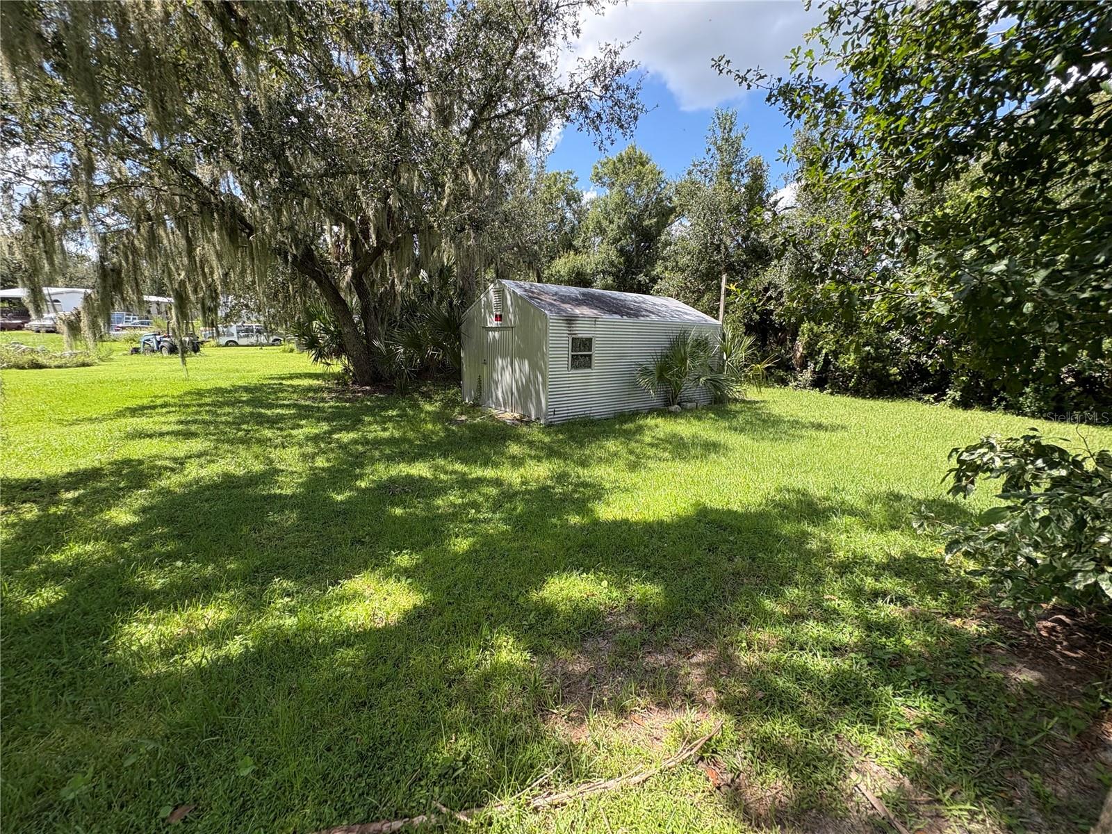 Image 41 of 46 For 10649 Park Avenue