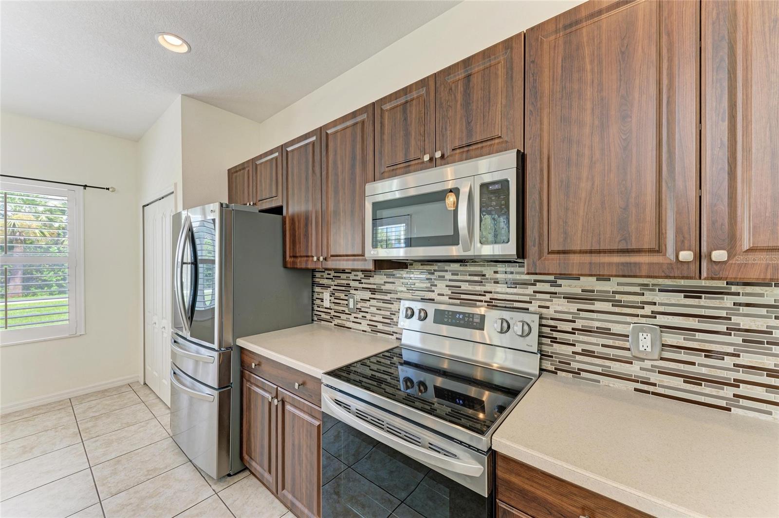 Image 11 of 47 For 1631 White Breeze Cove