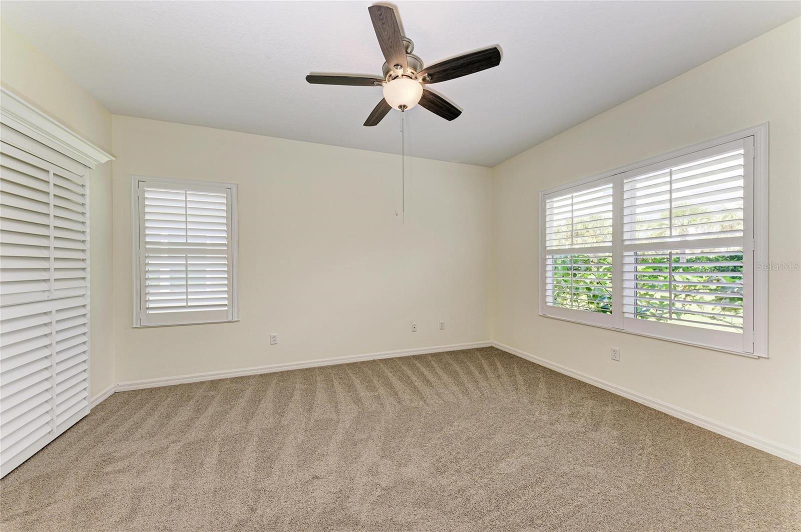 Image 20 of 47 For 1631 White Breeze Cove