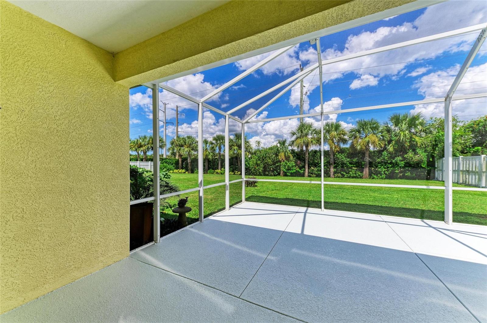 Image 31 of 47 For 1631 White Breeze Cove