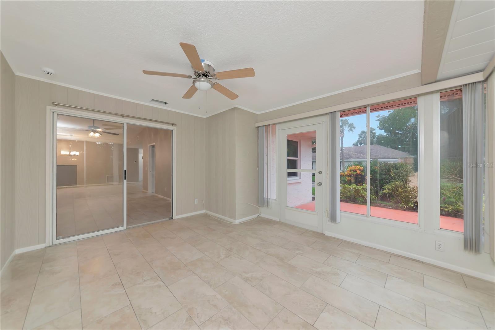 Image 38 of 41 For 5714 Garden Lakes Drive