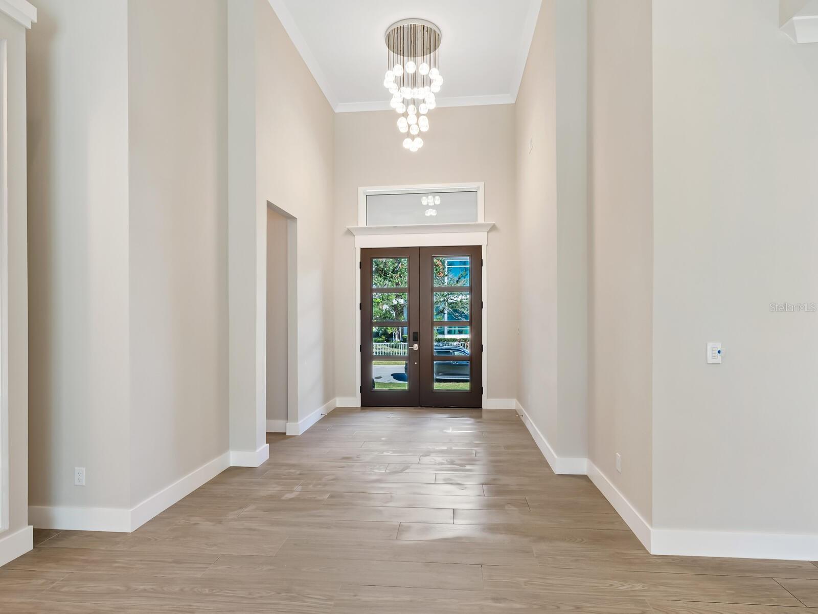 Image 5 of 56 For 482 Royal Flamingo Drive