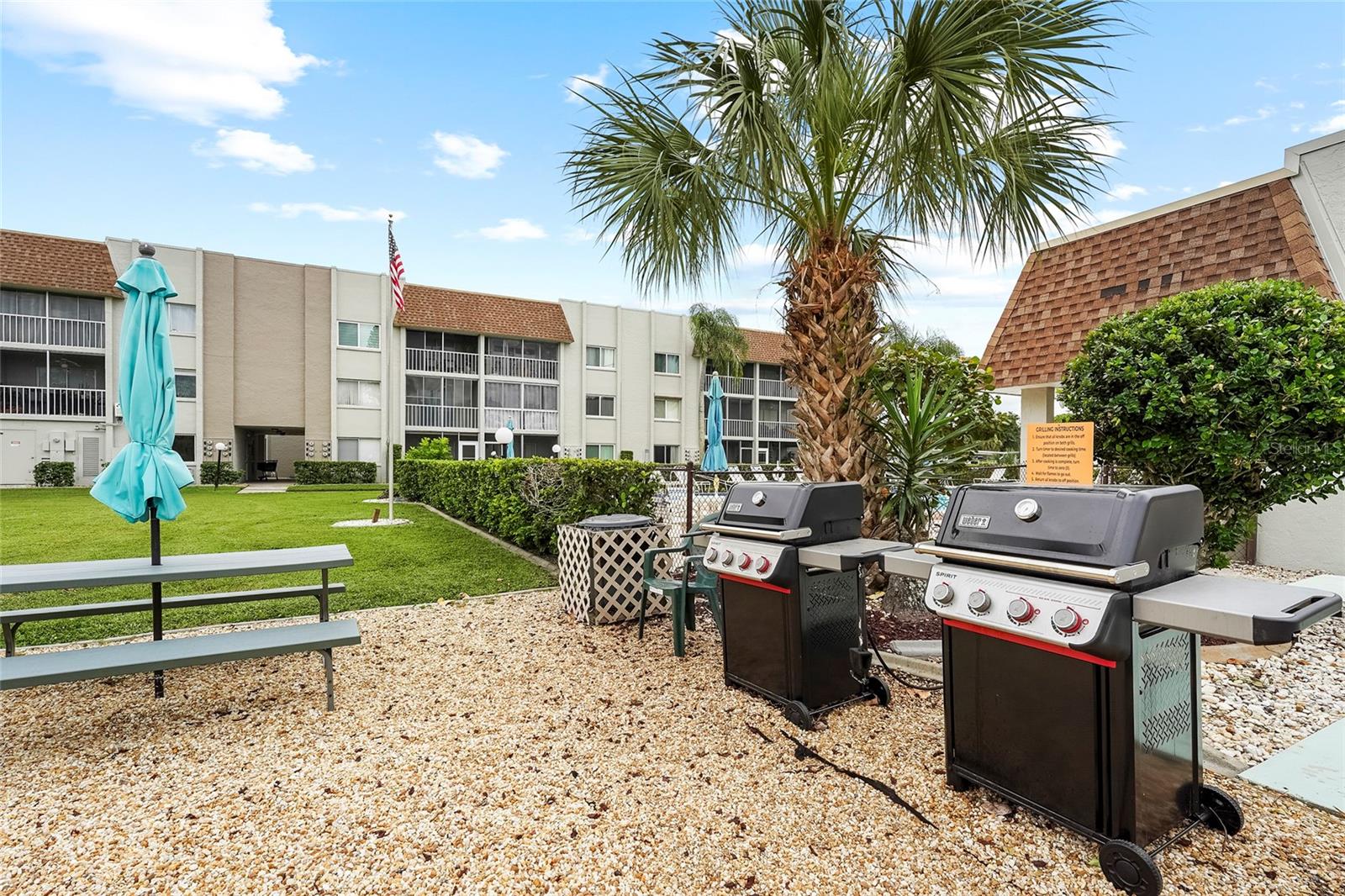 Image 41 of 49 For 1540 Glen Oaks Drive E B134