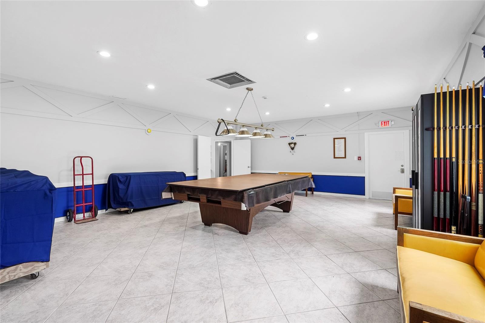 Image 46 of 49 For 1540 Glen Oaks Drive E B134