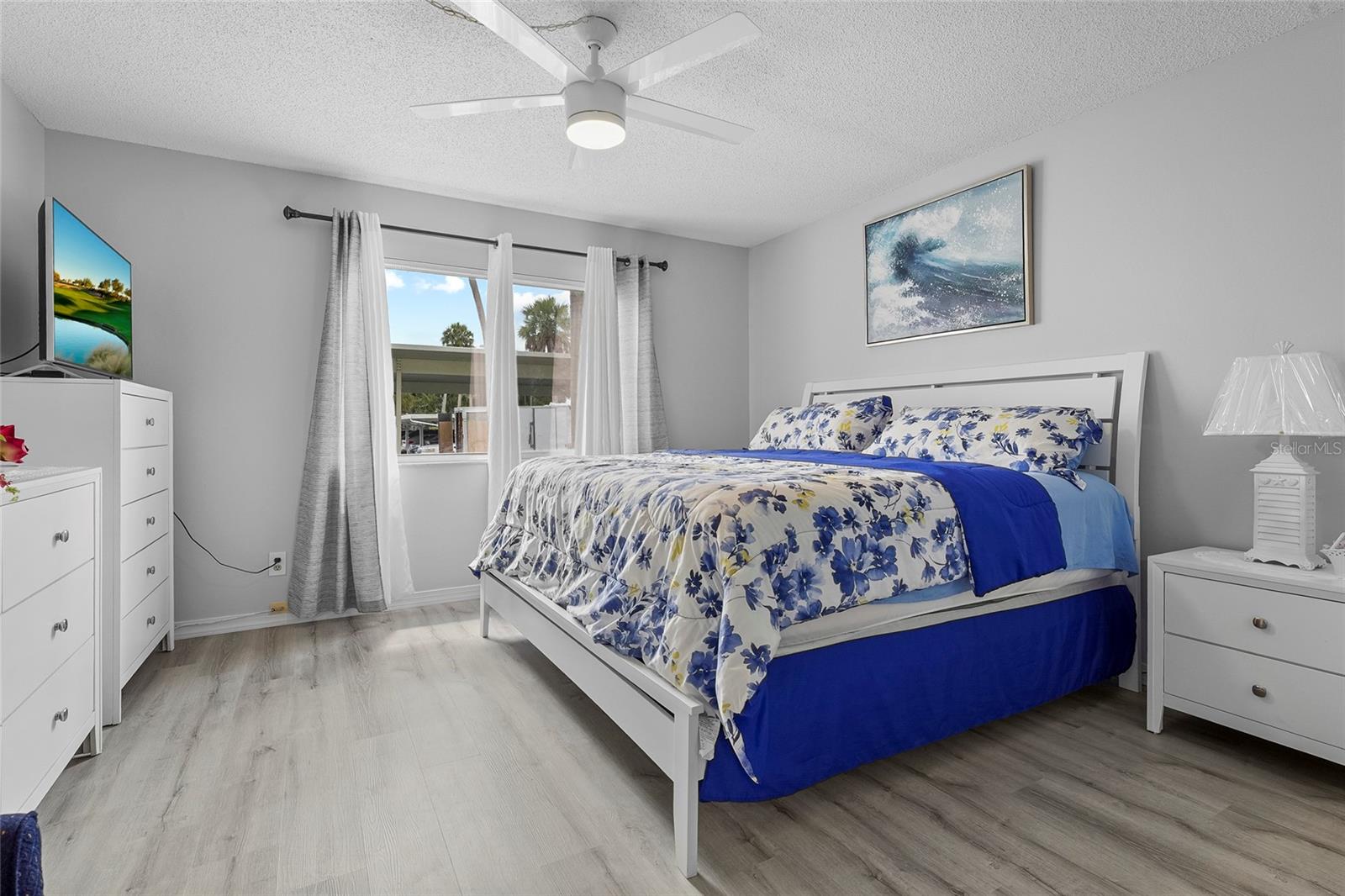 Image 6 of 49 For 1540 Glen Oaks Drive E B134