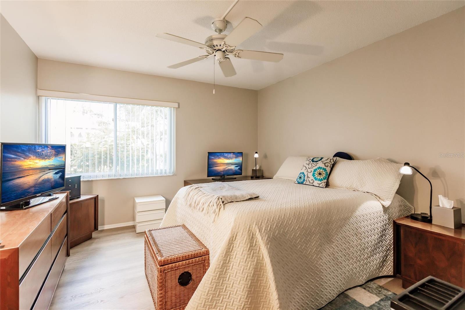 Image 11 of 42 For 3540 Hispania Place 214