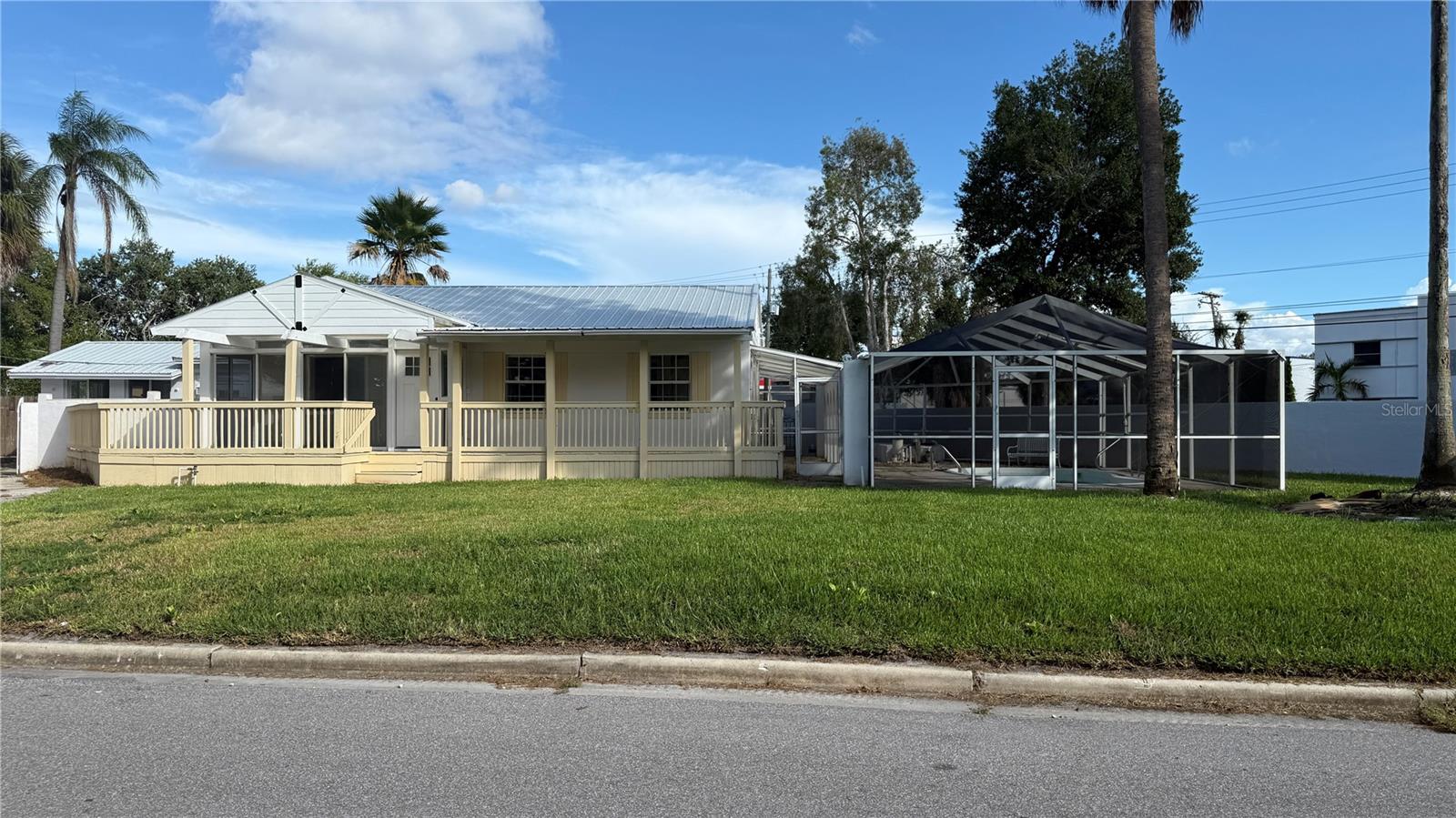 Image 3 of 84 For 3620 Tampa Circle