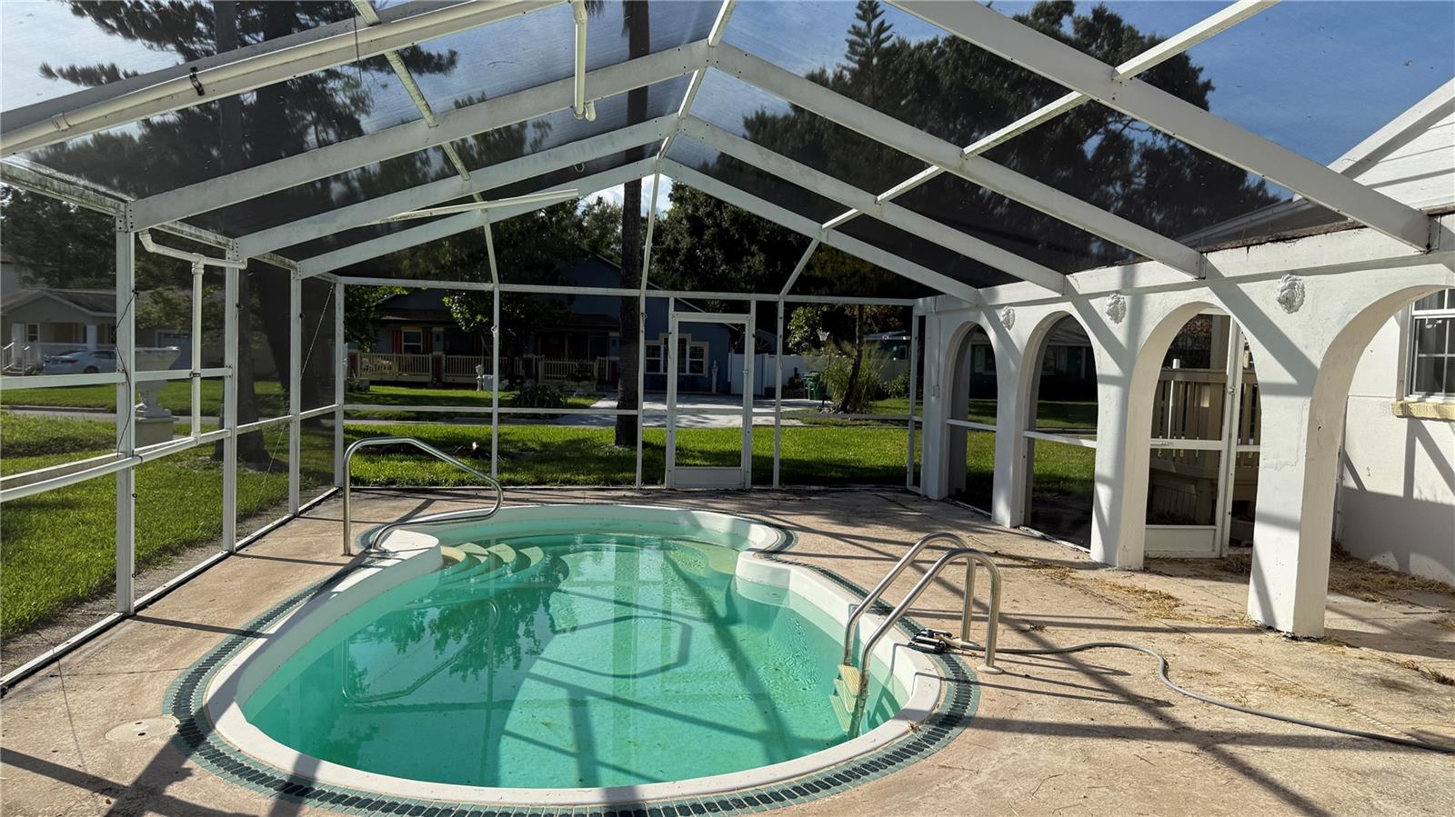 Image 60 of 84 For 3620 Tampa Circle