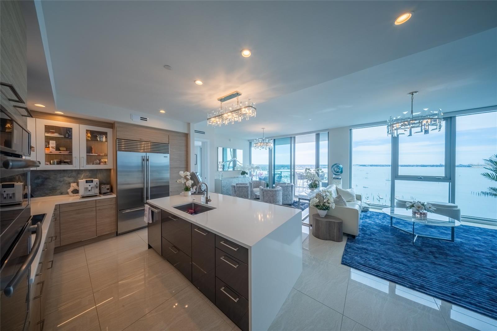 Image 10 of 80 For 1155 Gulfstream Avenue 1607