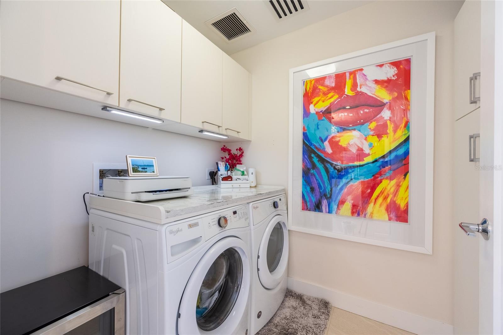 Image 41 of 80 For 1155 Gulfstream Avenue 1607