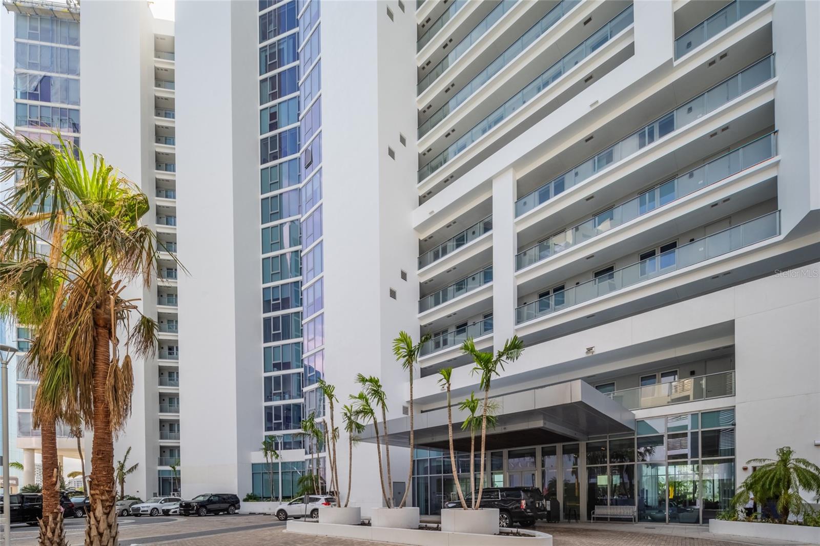 Image 61 of 80 For 1155 Gulfstream Avenue 1607