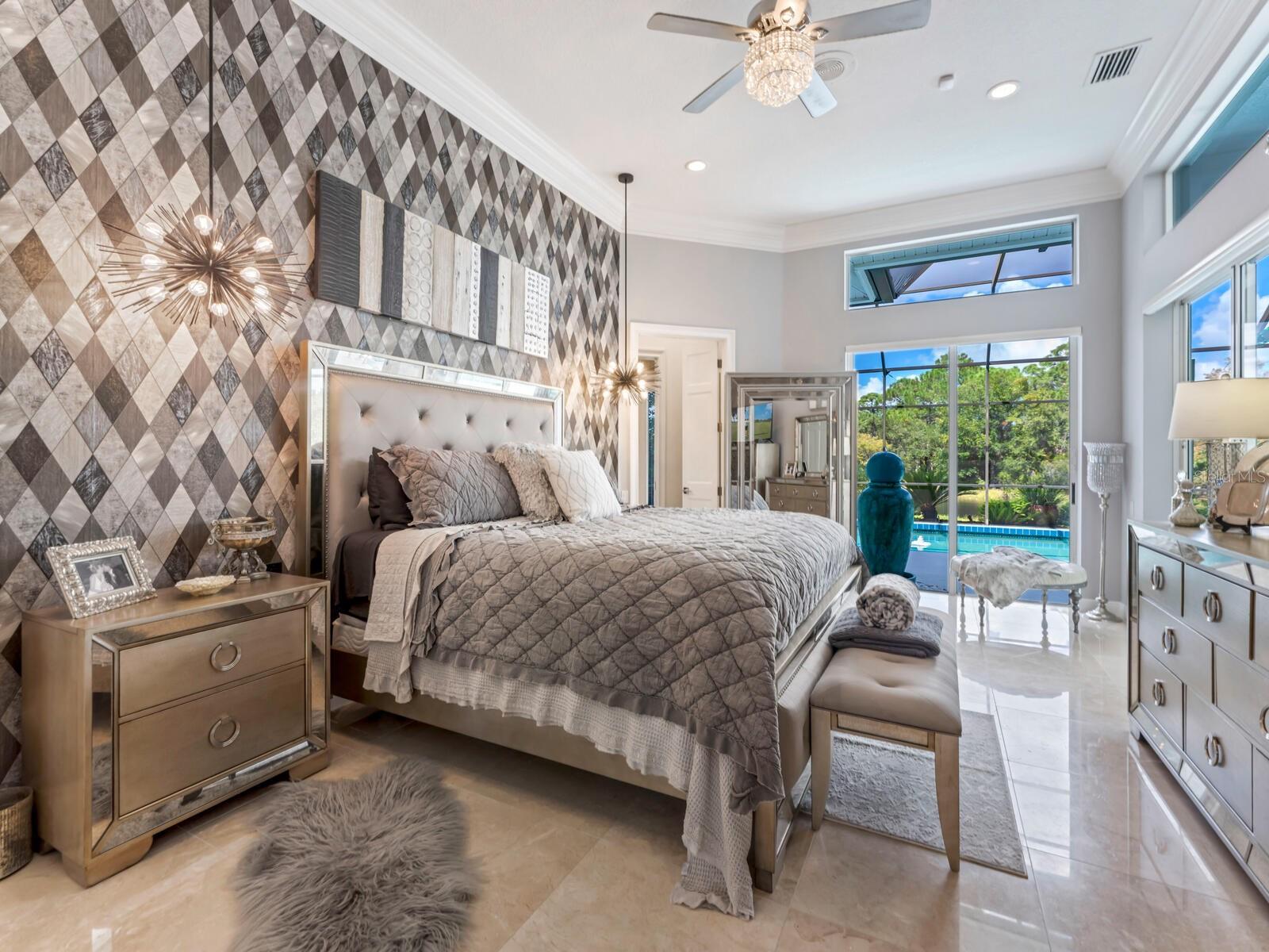 Image 29 of 95 For 8687 Woodbriar Drive
