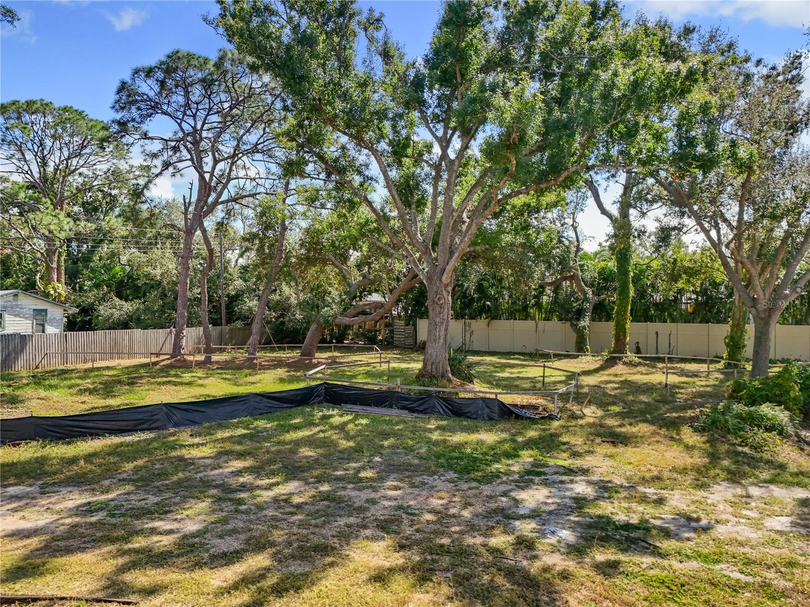 Image 10 of 28 For 0 Sunshine Avenue 0076070033