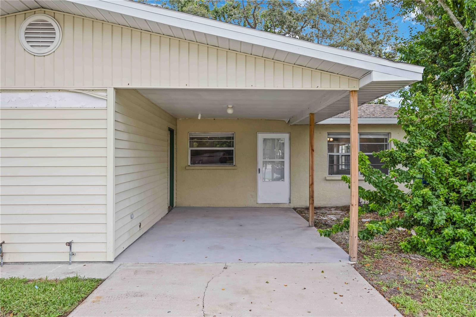 Image 24 of 33 For 4727 34th Street W
