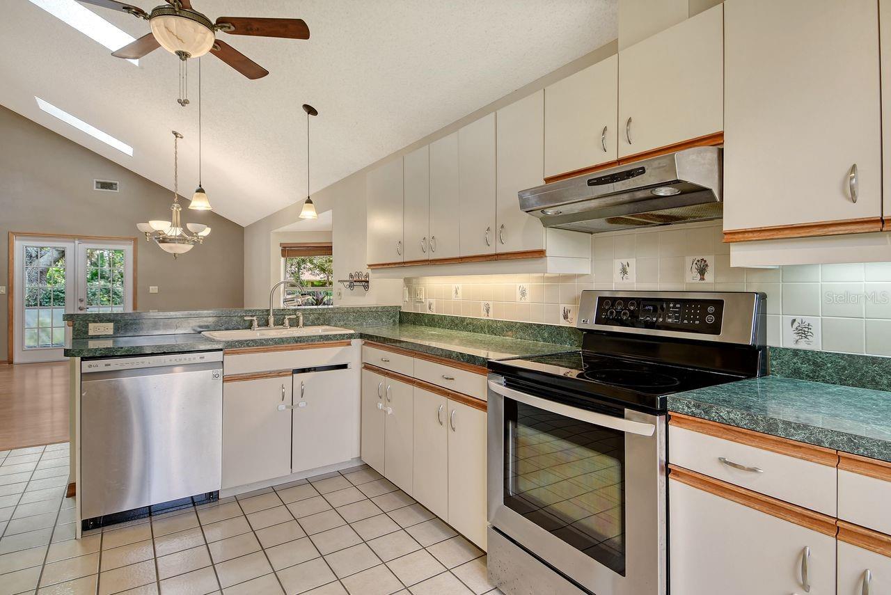 Image 18 of 63 For 3157 57th Avenue Circle E