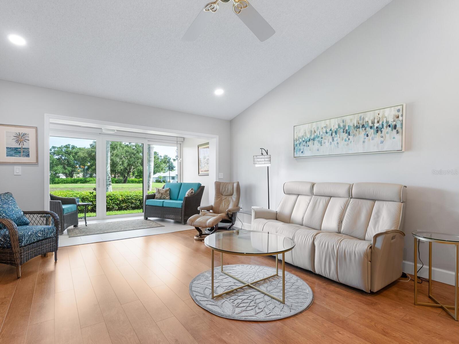 Image 10 of 73 For 6103 Clubside Drive 6103