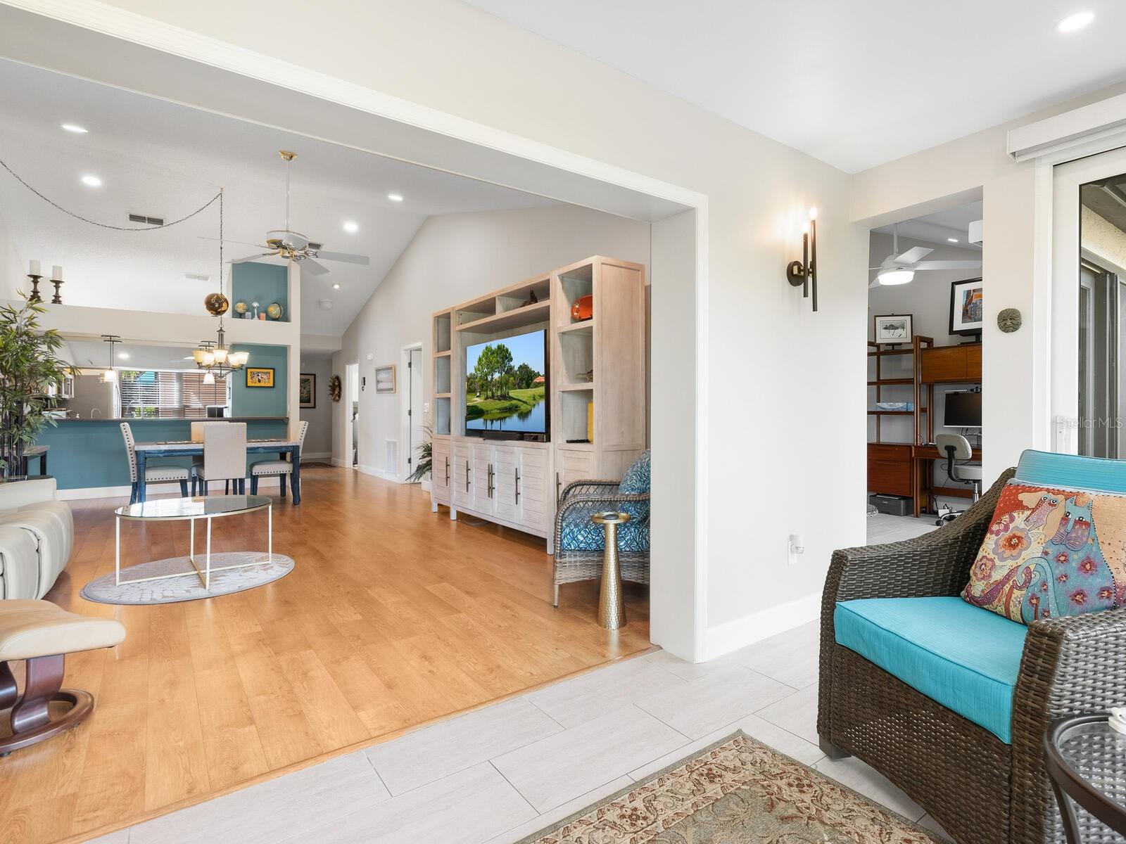 Image 12 of 73 For 6103 Clubside Drive 6103