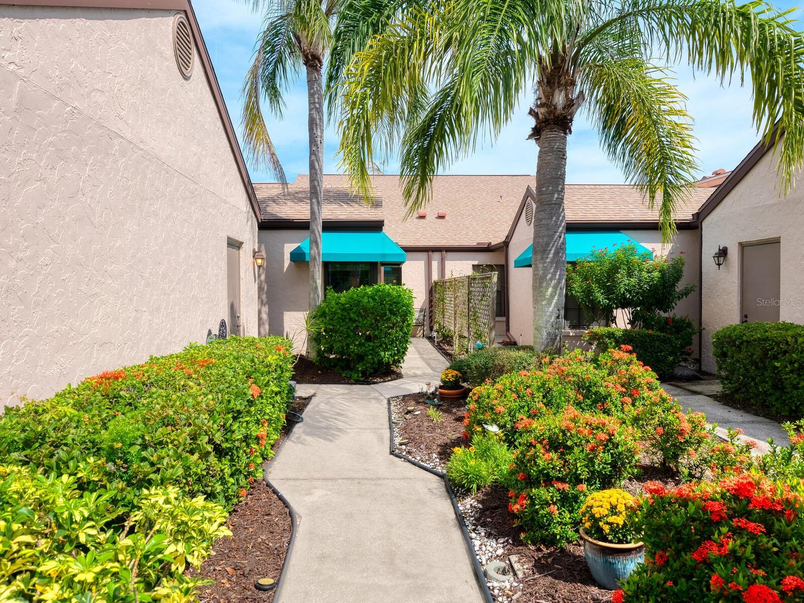 Image 3 of 73 For 6103 Clubside Drive 6103
