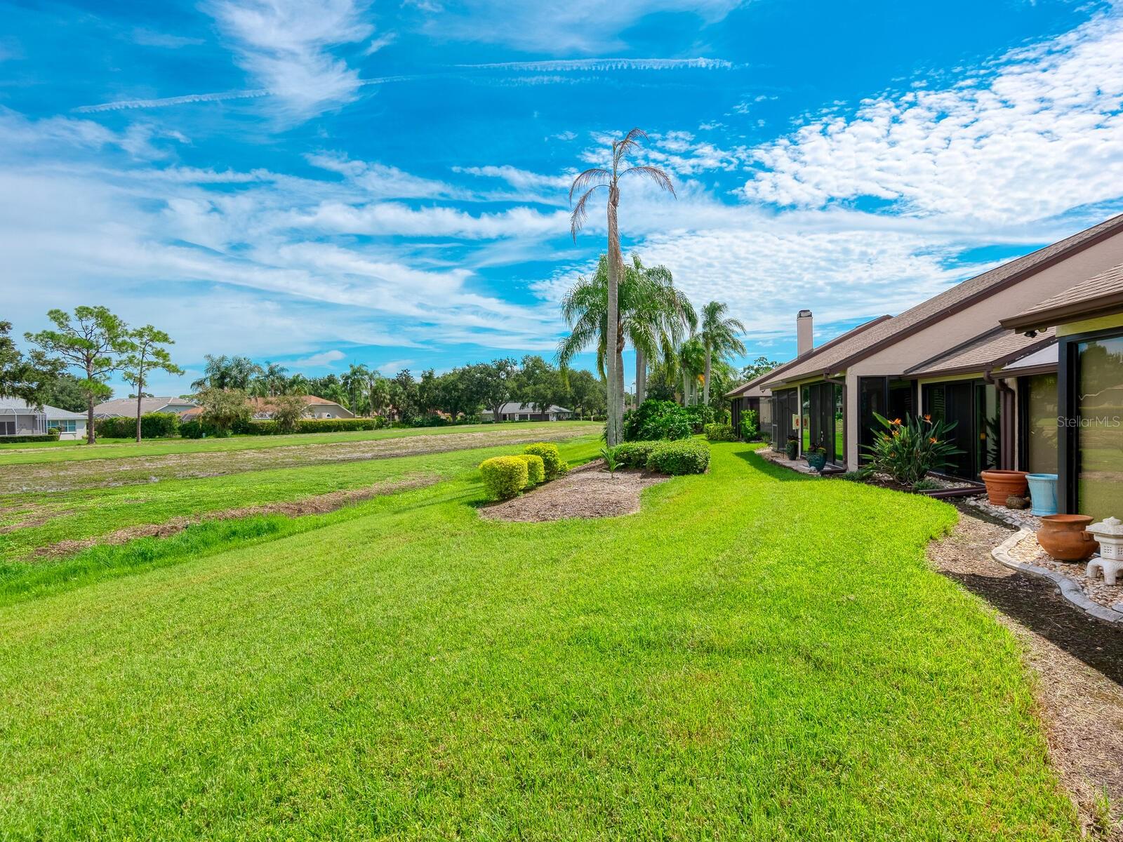 Image 35 of 73 For 6103 Clubside Drive 6103