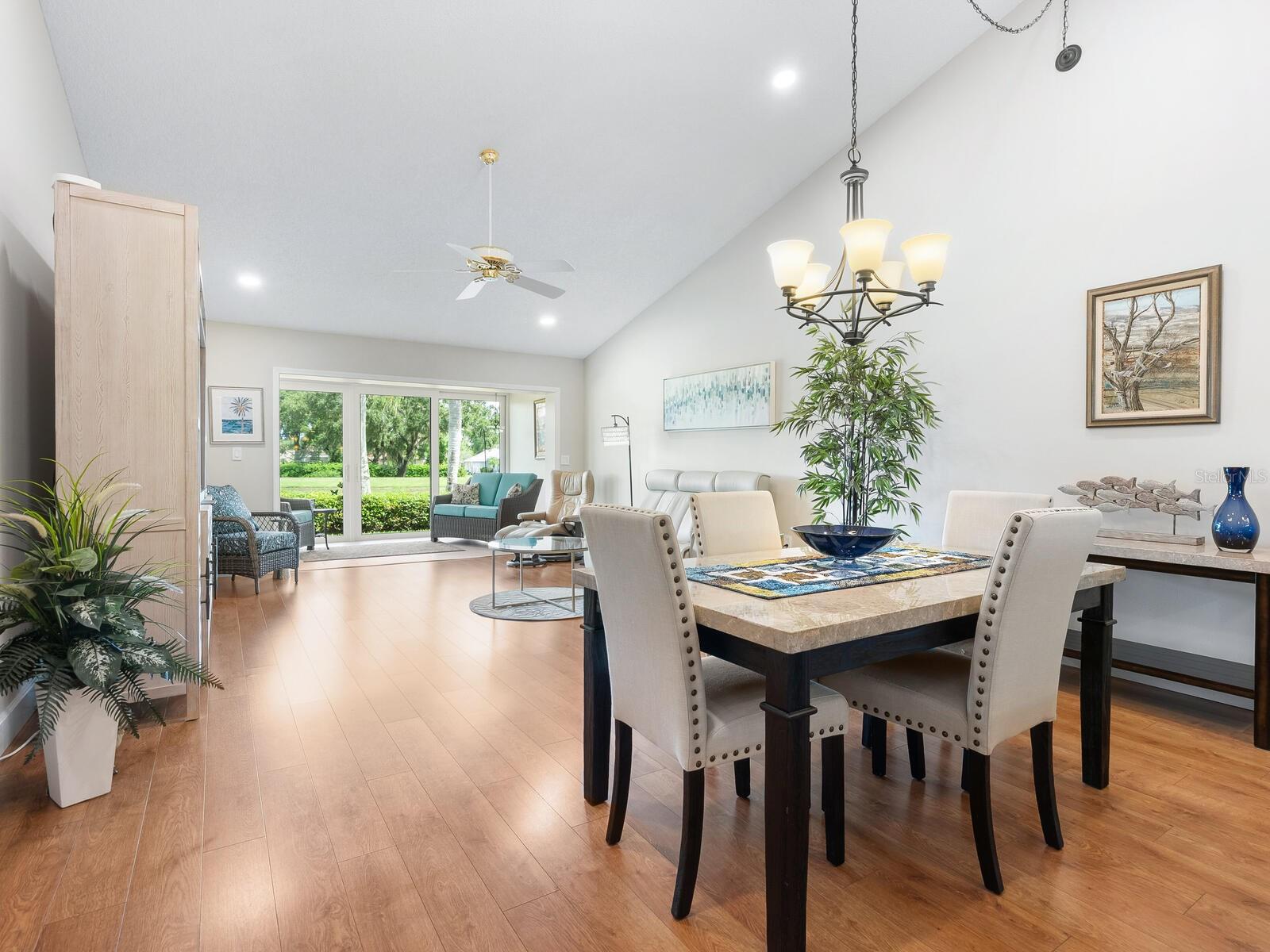 Image 6 of 73 For 6103 Clubside Drive 6103
