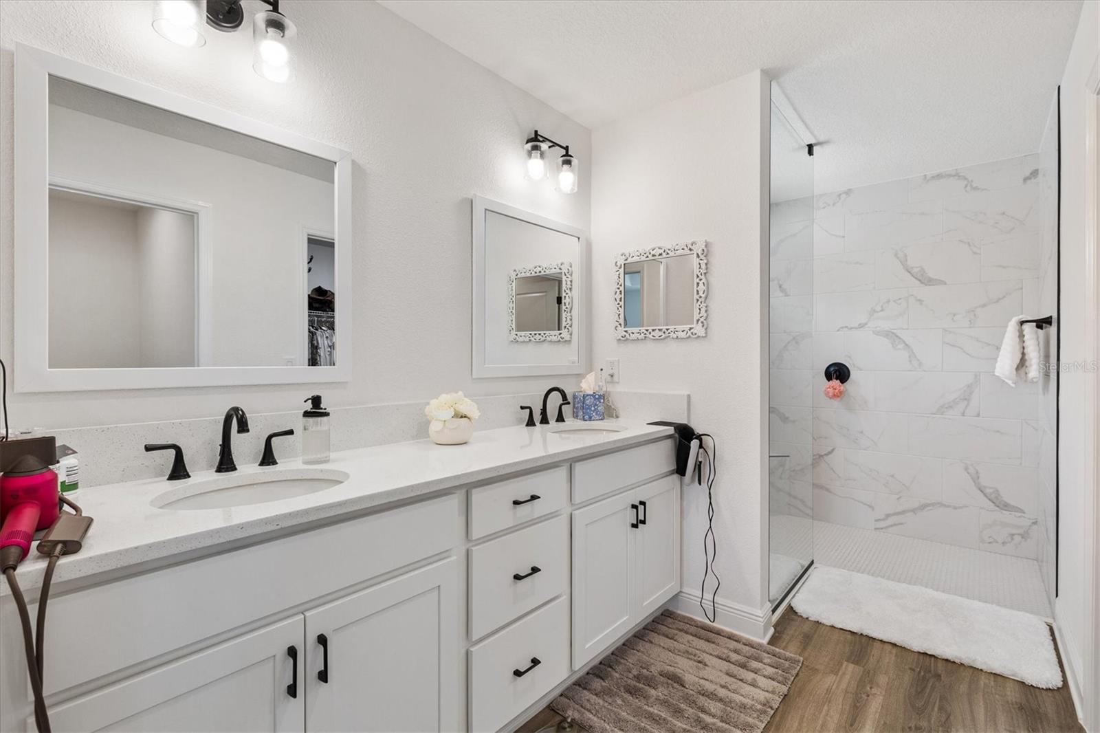 Image 12 of 32 For 1698 Will Lane