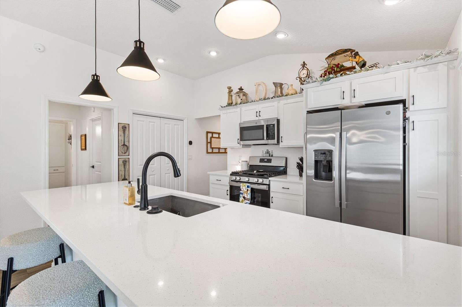 Image 30 of 32 For 1698 Will Lane