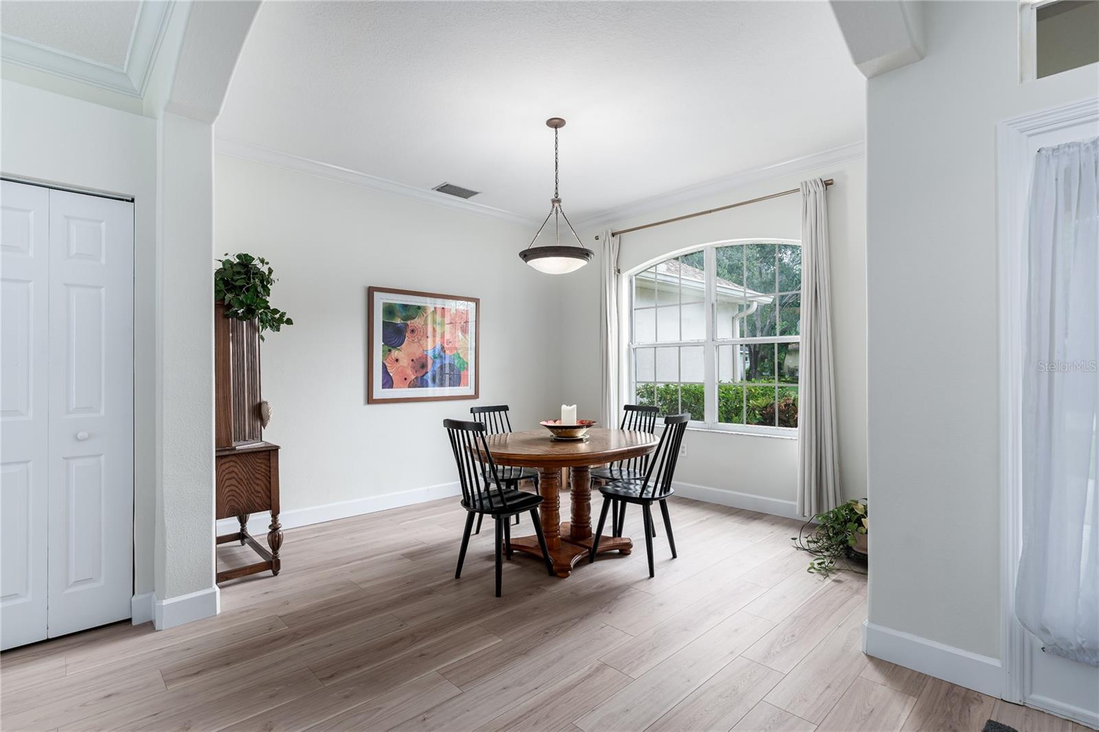Image 10 of 35 For 11206 Pine Lilly Place