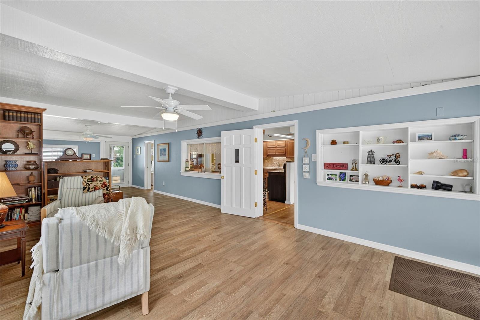 Image 4 of 25 For 332 Langsner Street