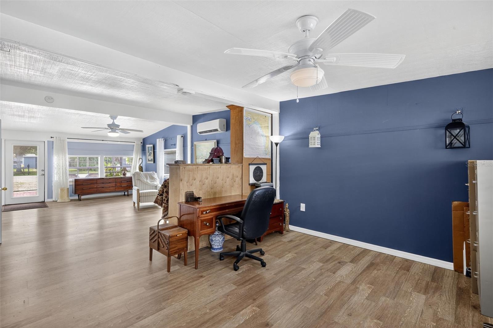 Image 7 of 25 For 332 Langsner Street