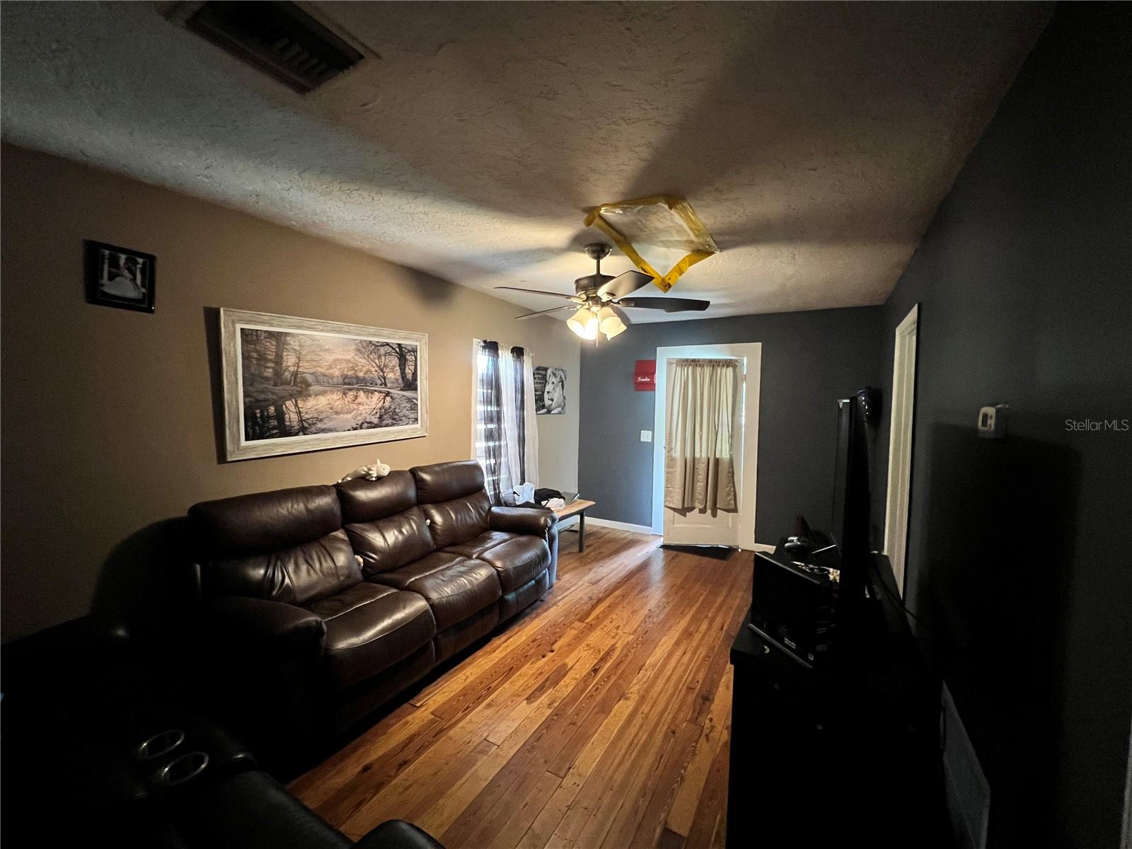 Image 10 of 18 For 4223 Sawyer Road