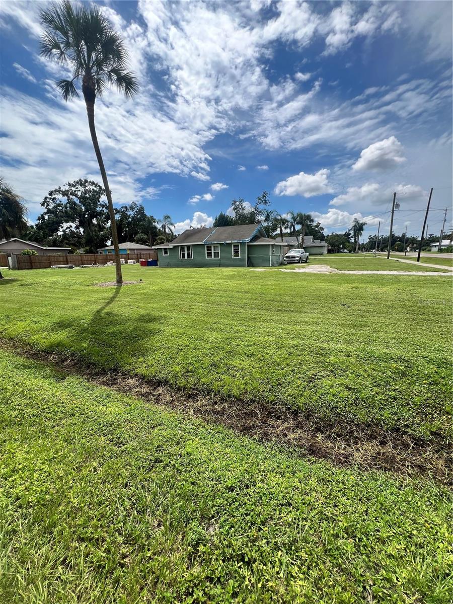 Image 6 of 18 For 4223 Sawyer Road