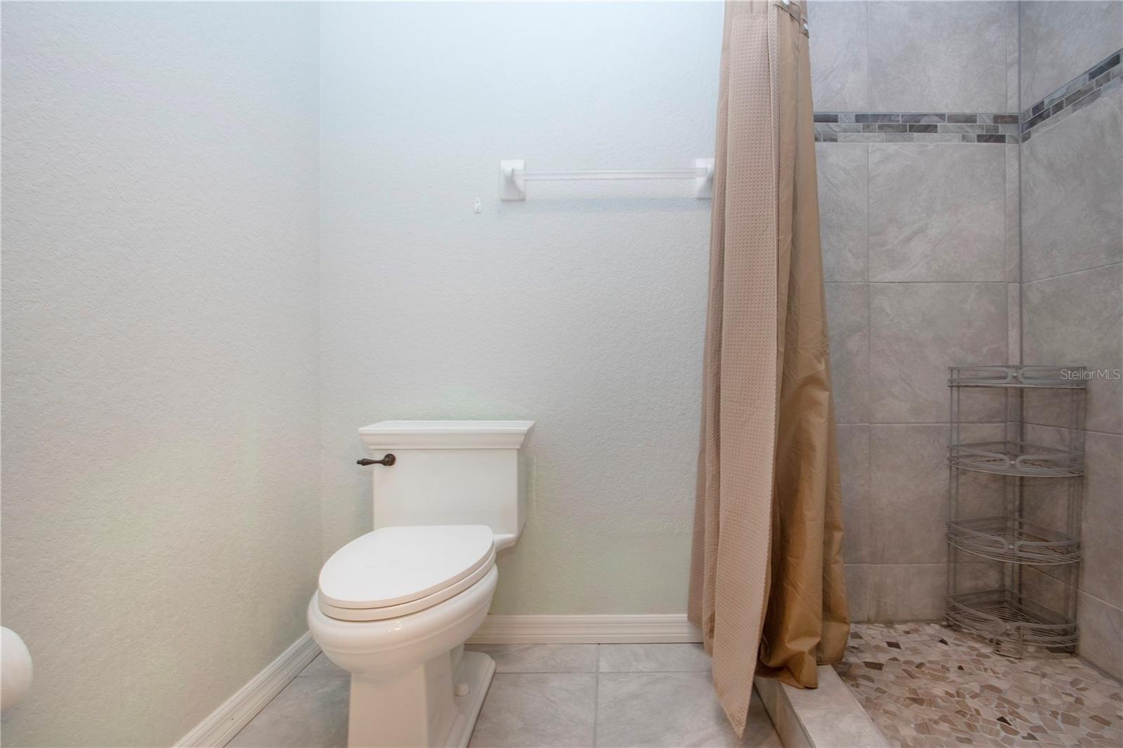Image 32 of 71 For 6426 Bay Cedar Lane 101