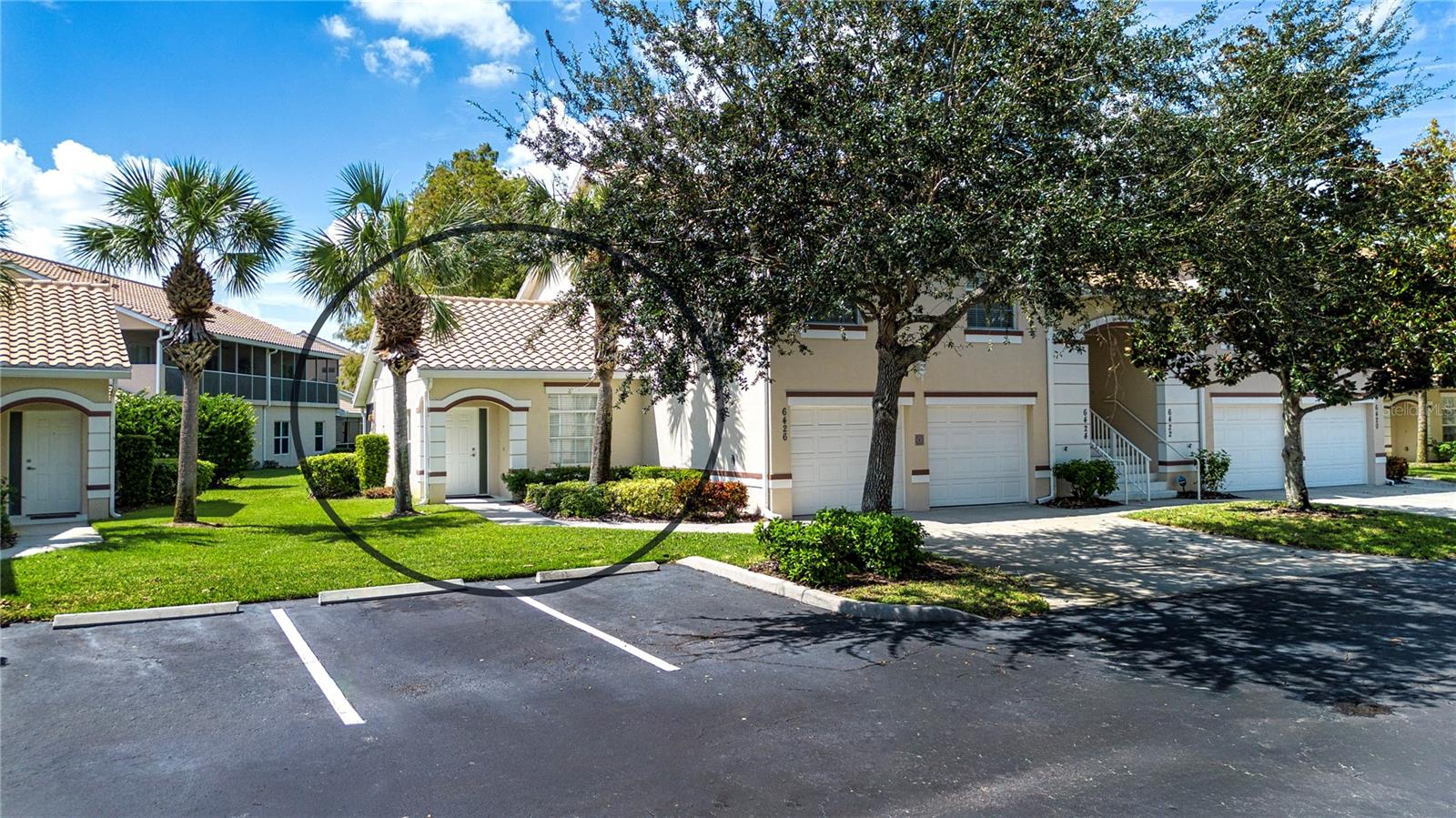 Image 7 of 71 For 6426 Bay Cedar Lane 101