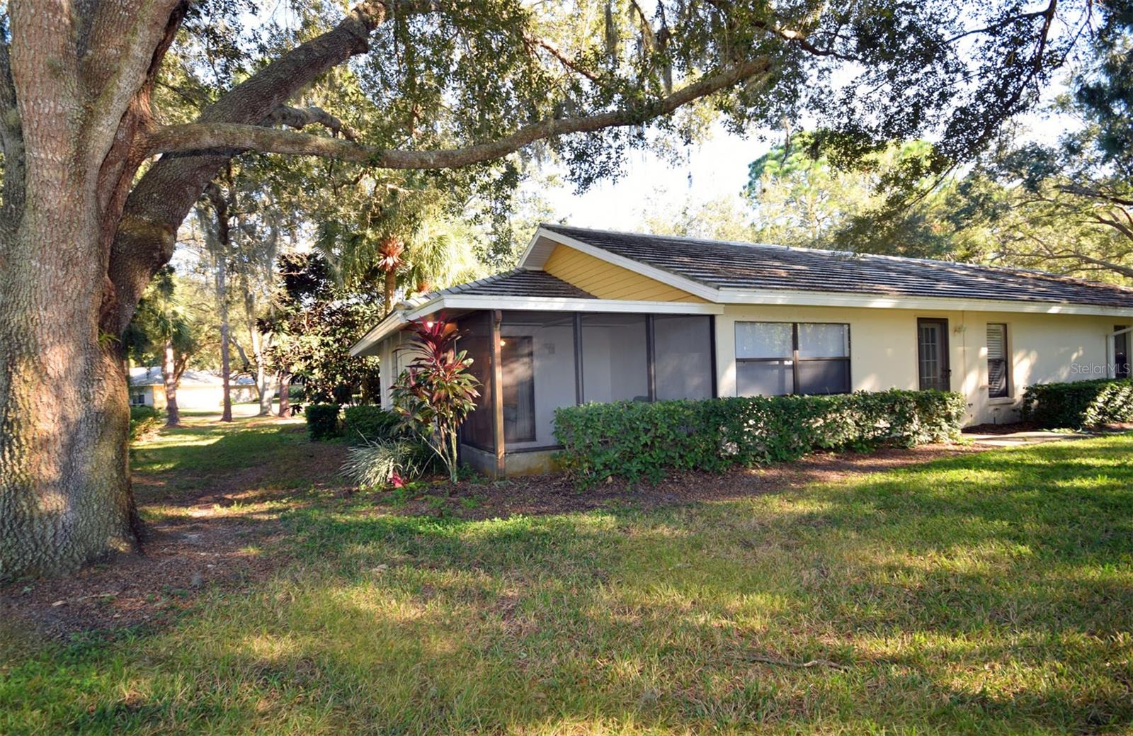 Image 28 of 31 For 231 Southampton Lane 277