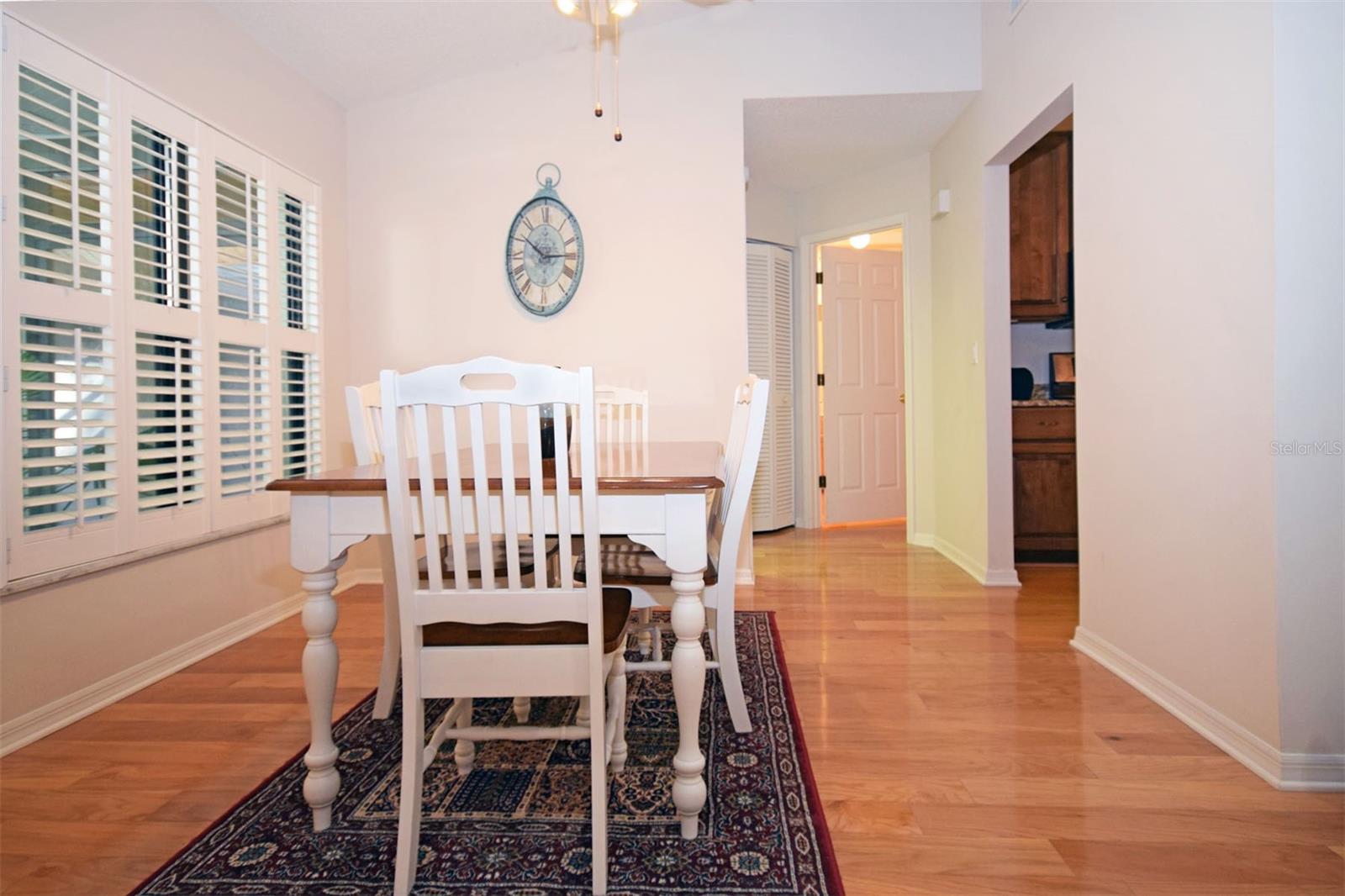 Image 8 of 31 For 231 Southampton Lane 277