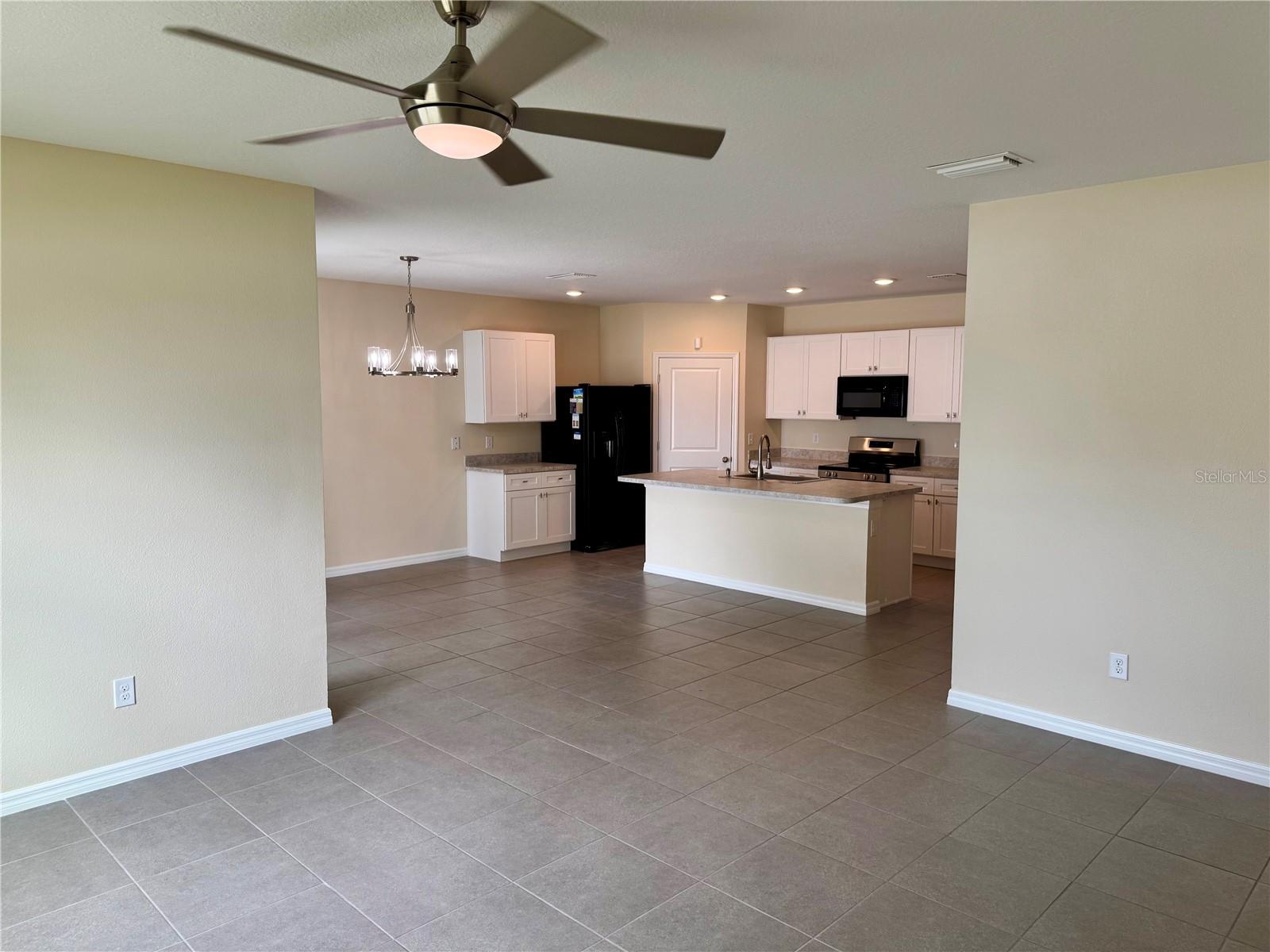 Image 17 of 55 For 2924 46th Avenue